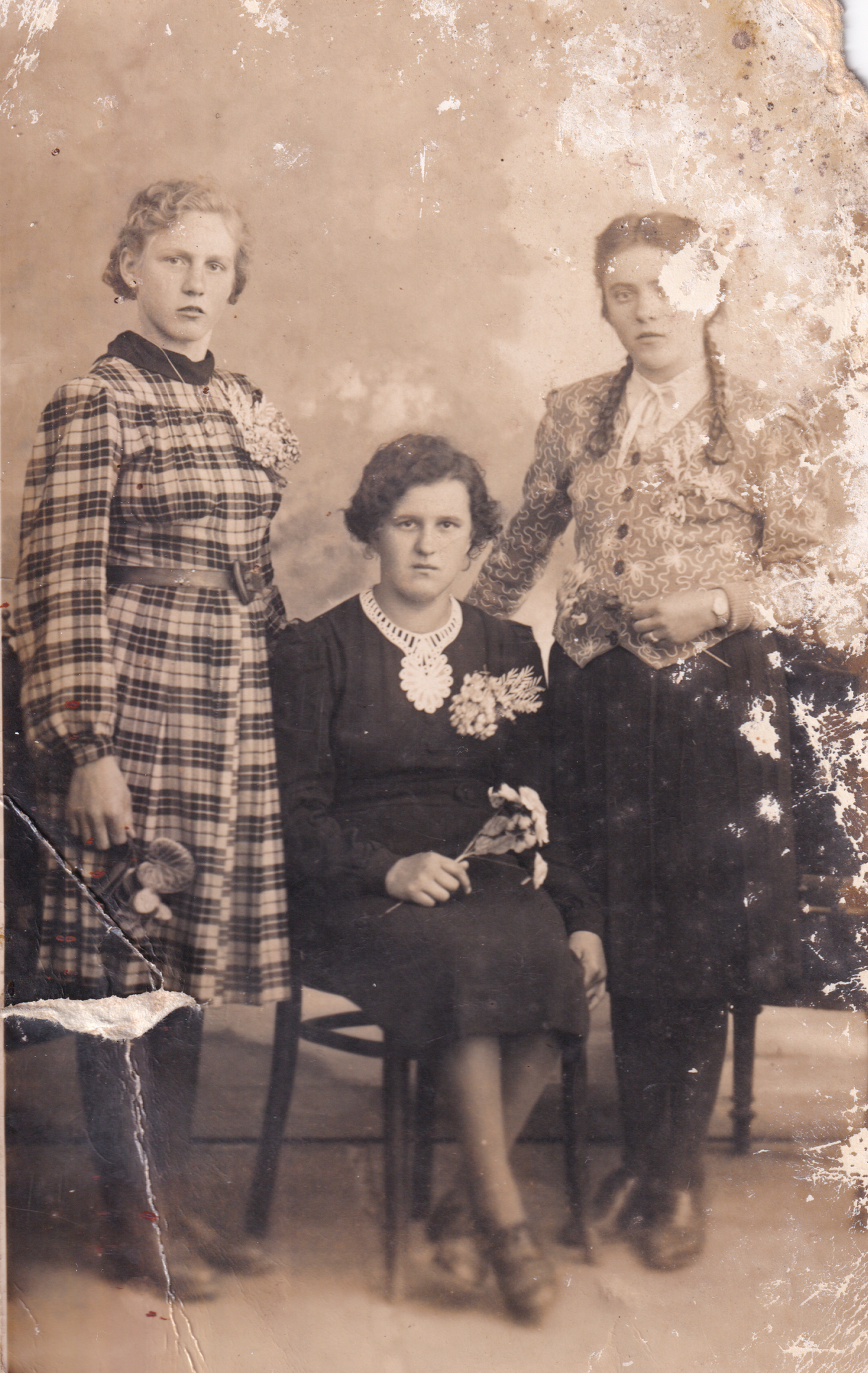 Tri tovaruškinje oko 1950.