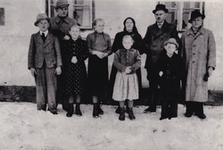 Kovačevi pred ižom		